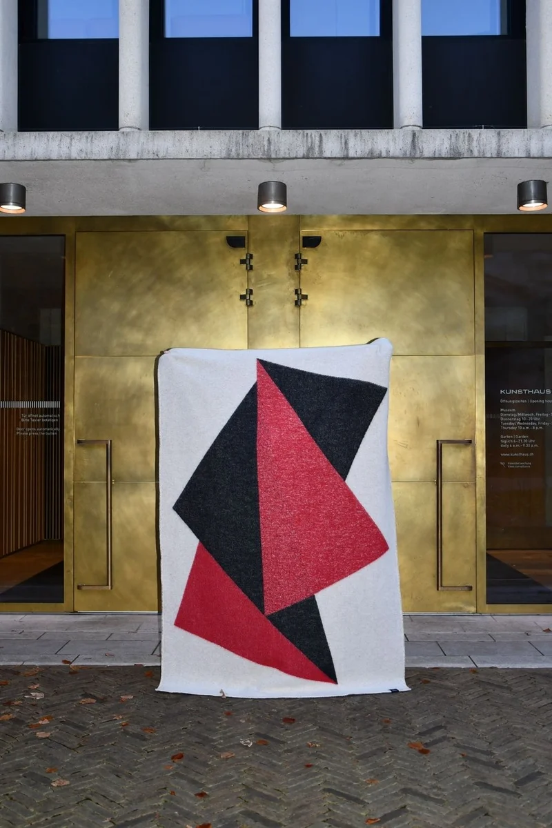 Wool Blanket "Molecula I" by Kunsthaus Zürich x ZigZagZurich