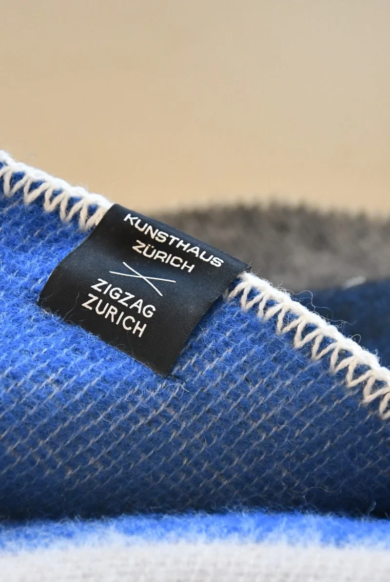 Wool Blanket "Molecula II" by Kunsthaus Zürich x ZigZagZurich