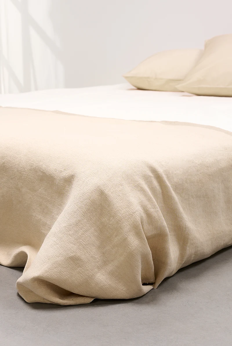 NESSO Bedspread in Sand