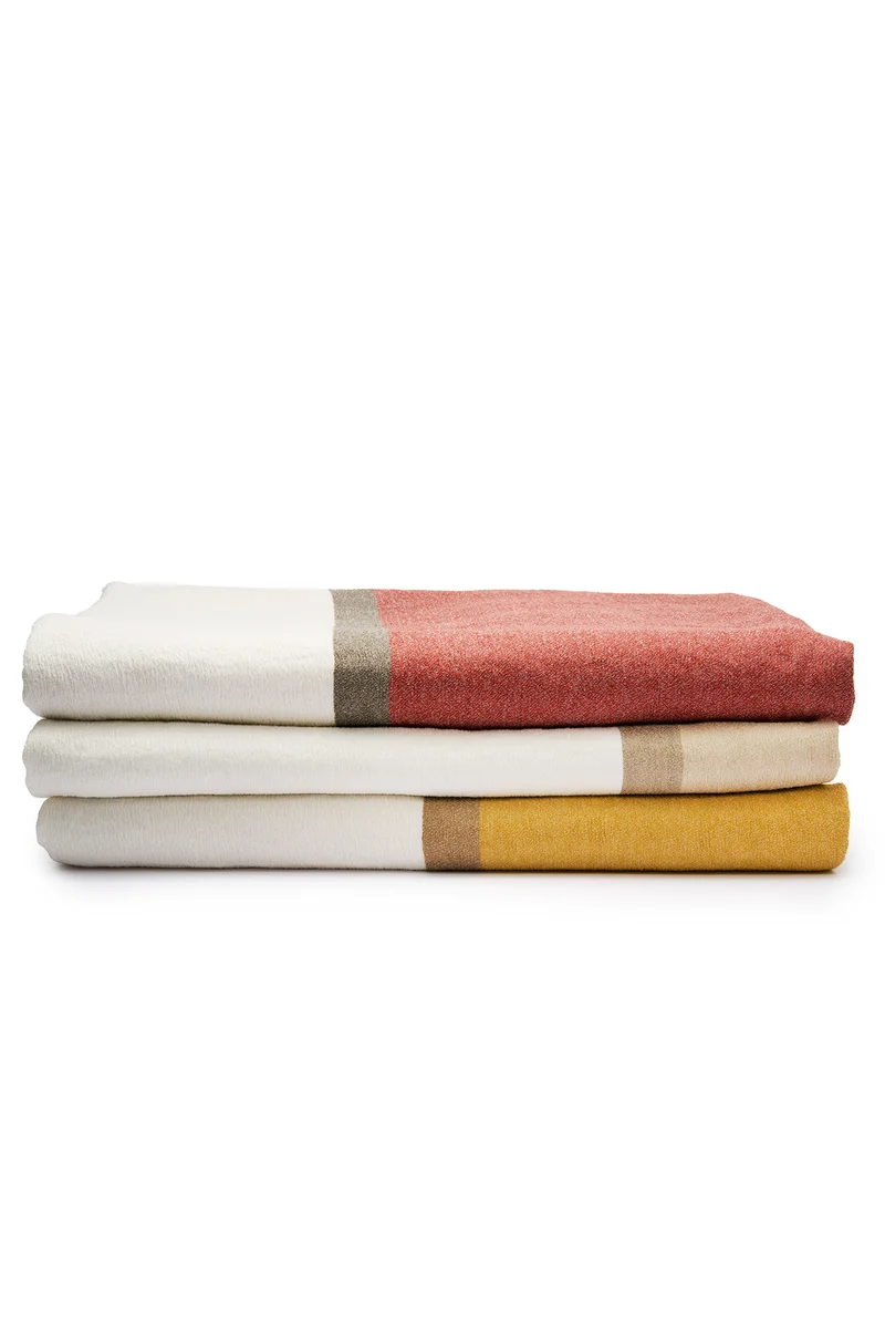 NESSO Bedspread in Rust