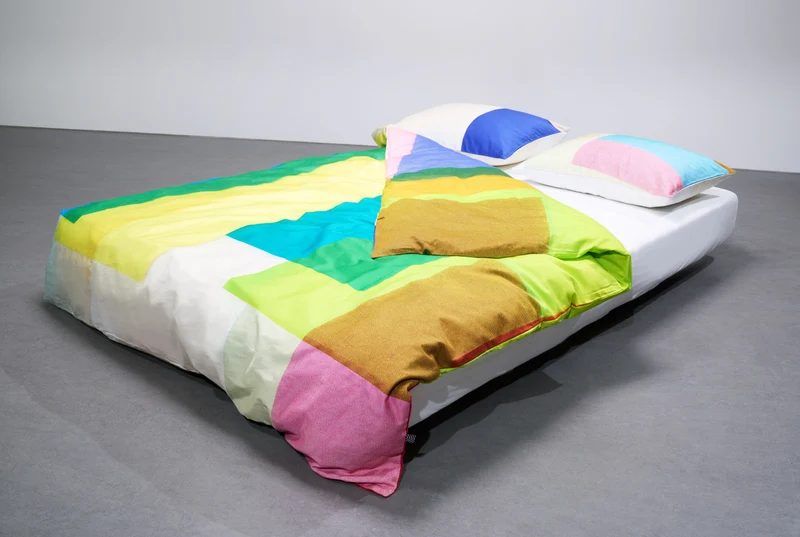 Artist Bedding "Teint Tint Tinta 02" by Claudia Caviezel