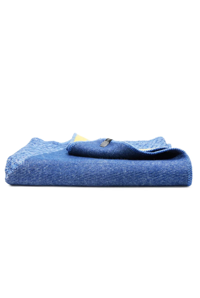 Wool Blanket "Planet" by Teo González