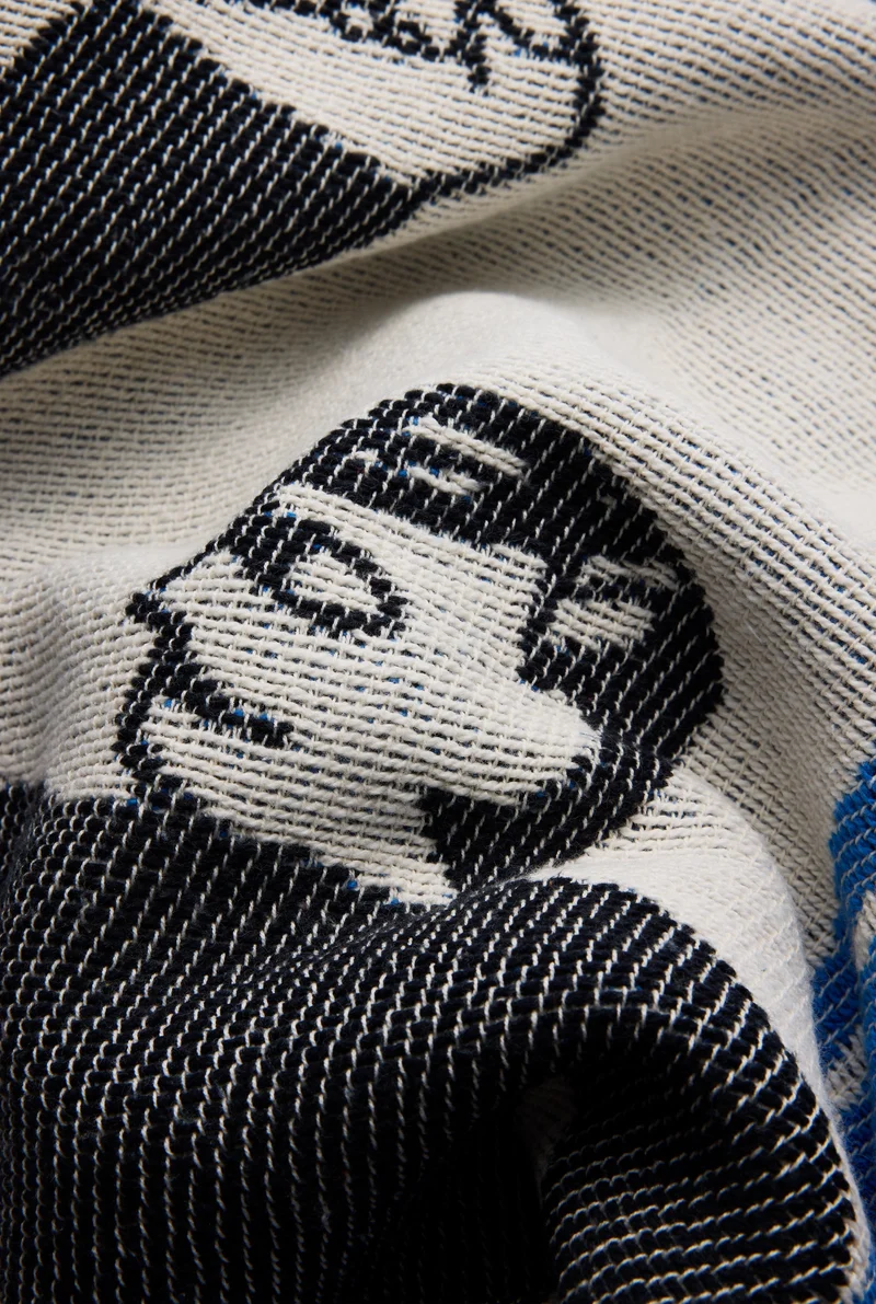 Cotton Blanket "Sui Miei Passi" by Mattia Riami