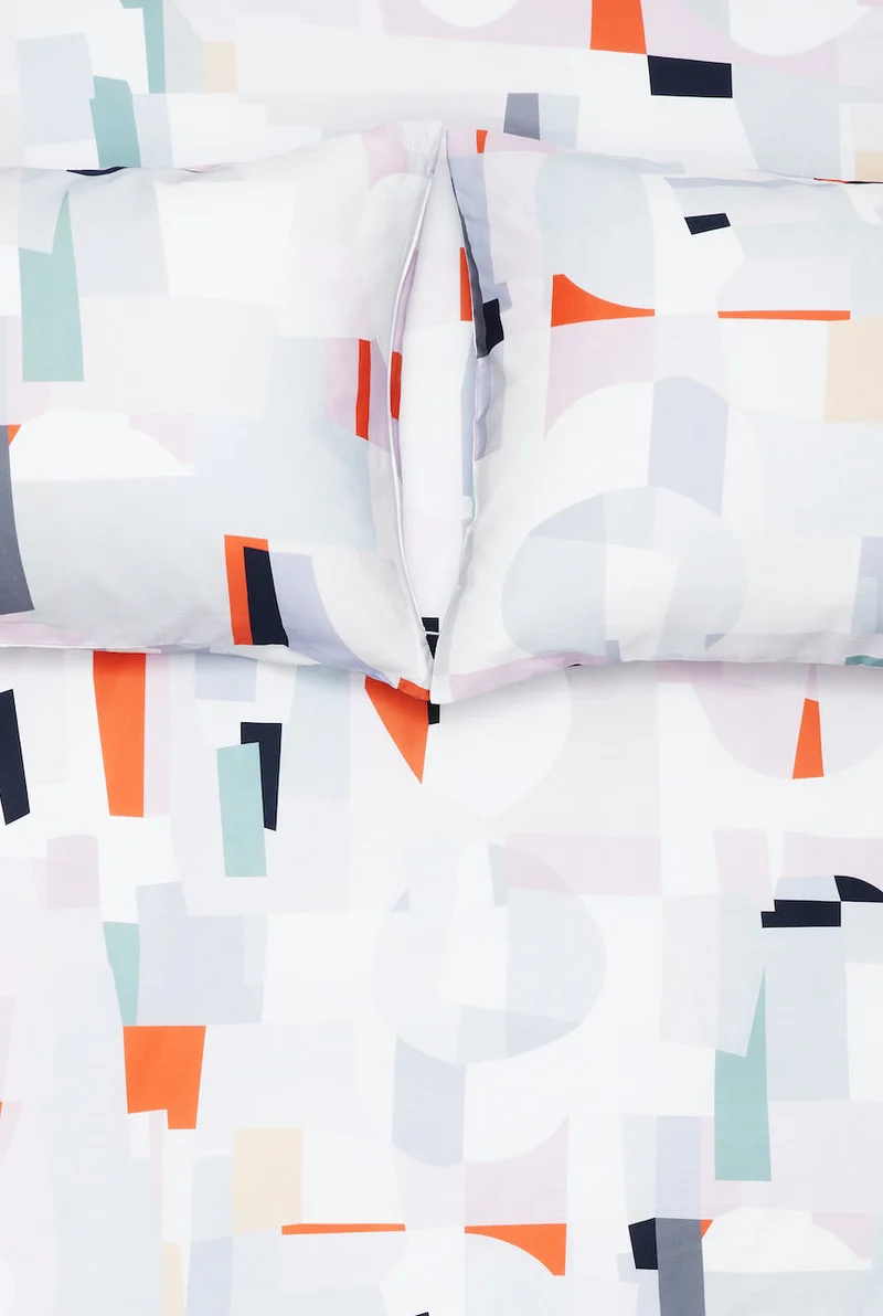 Artist Bedding Collection "Haru" by Jonathan Lawes