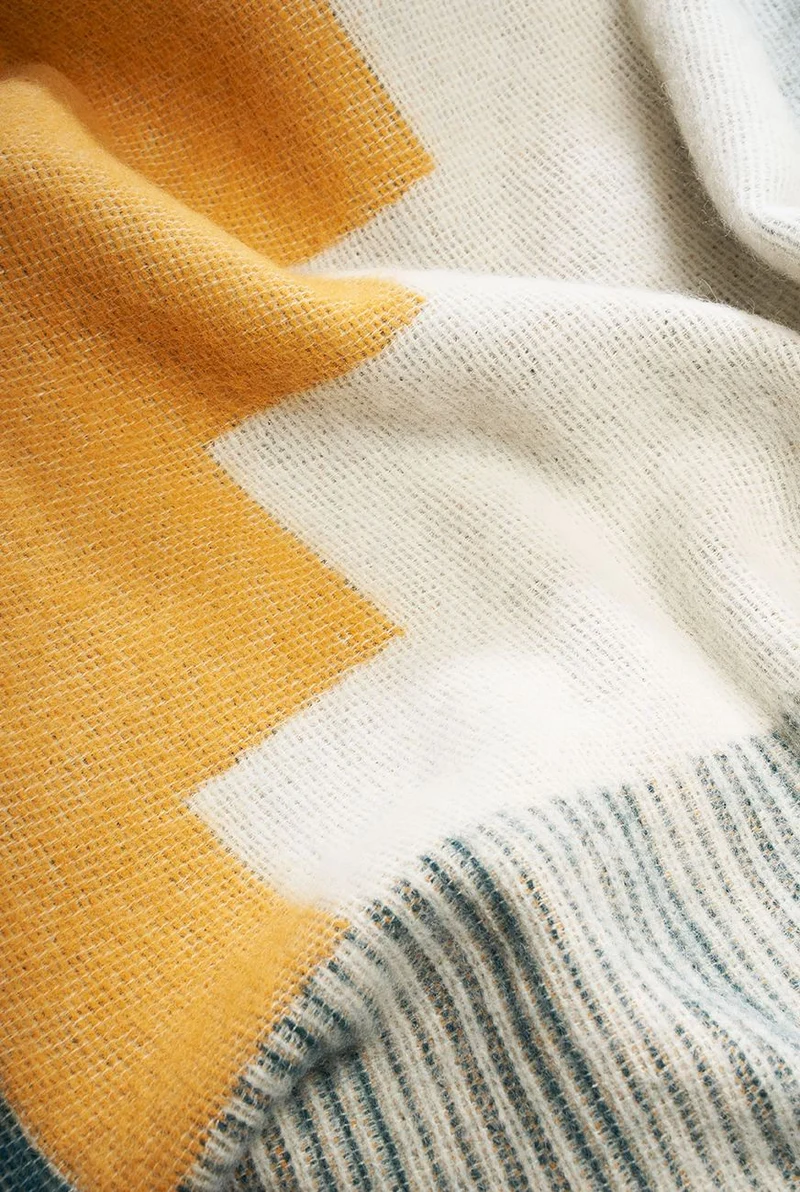 Wool Blanket "Aspect" by Yanyi Ha