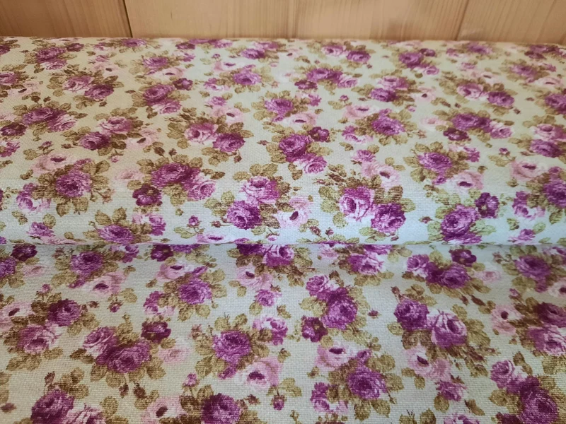 Dekostoff Rosen lila *Ab 50cm