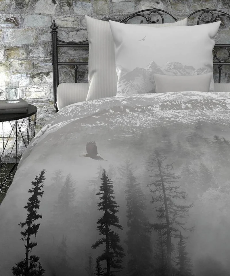 HnL Satin Wende-Bettwäsche Winterlandschaft Ace Weiß 135x200 cm + 80x80 cm
