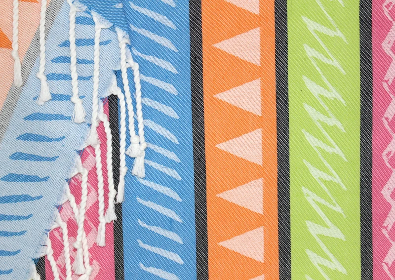 Hamamtuch Pestemal Tuch 100x170 cm bunt gestreift mit Fransen
