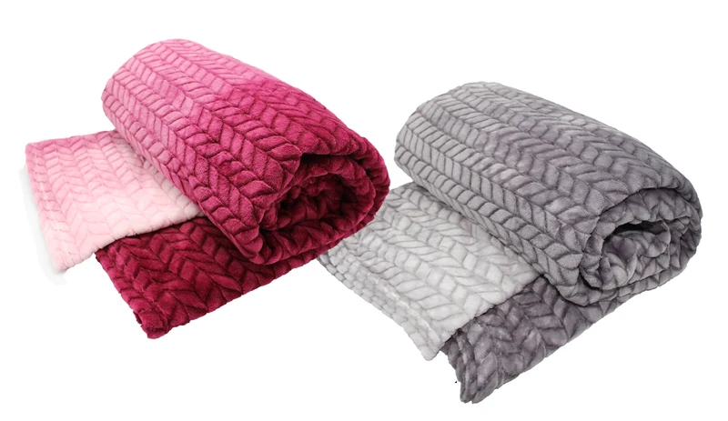 Wohn- und Kuscheldecke 150x200 cm WELLA extra kuschelig Hoch-Tief-Muster