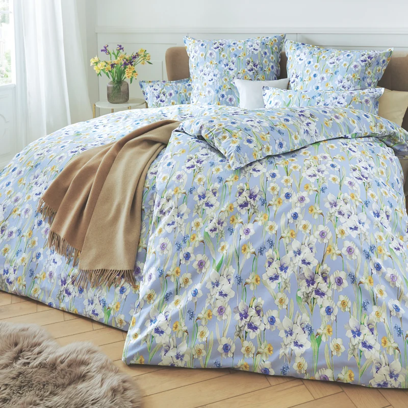 Bettwäsche in Deutschland produziert – Amabelle Mako-Satin Bettwäsche mit Narzissen