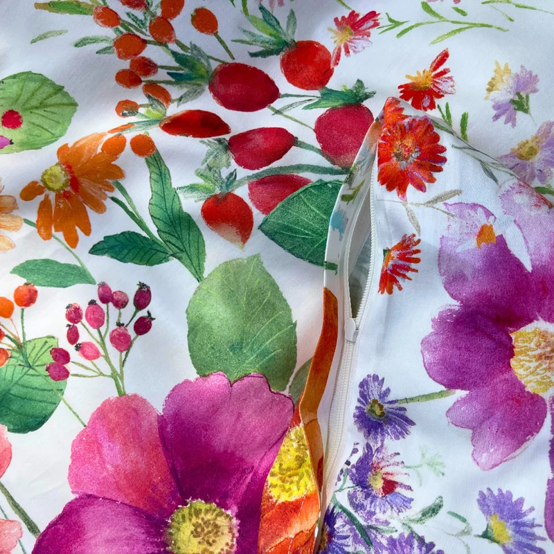 Mako-Satin Bettwäsche Sommerblume – florale Luxus-Bettwäsche aus feinster Baumwolle | Made in Germany