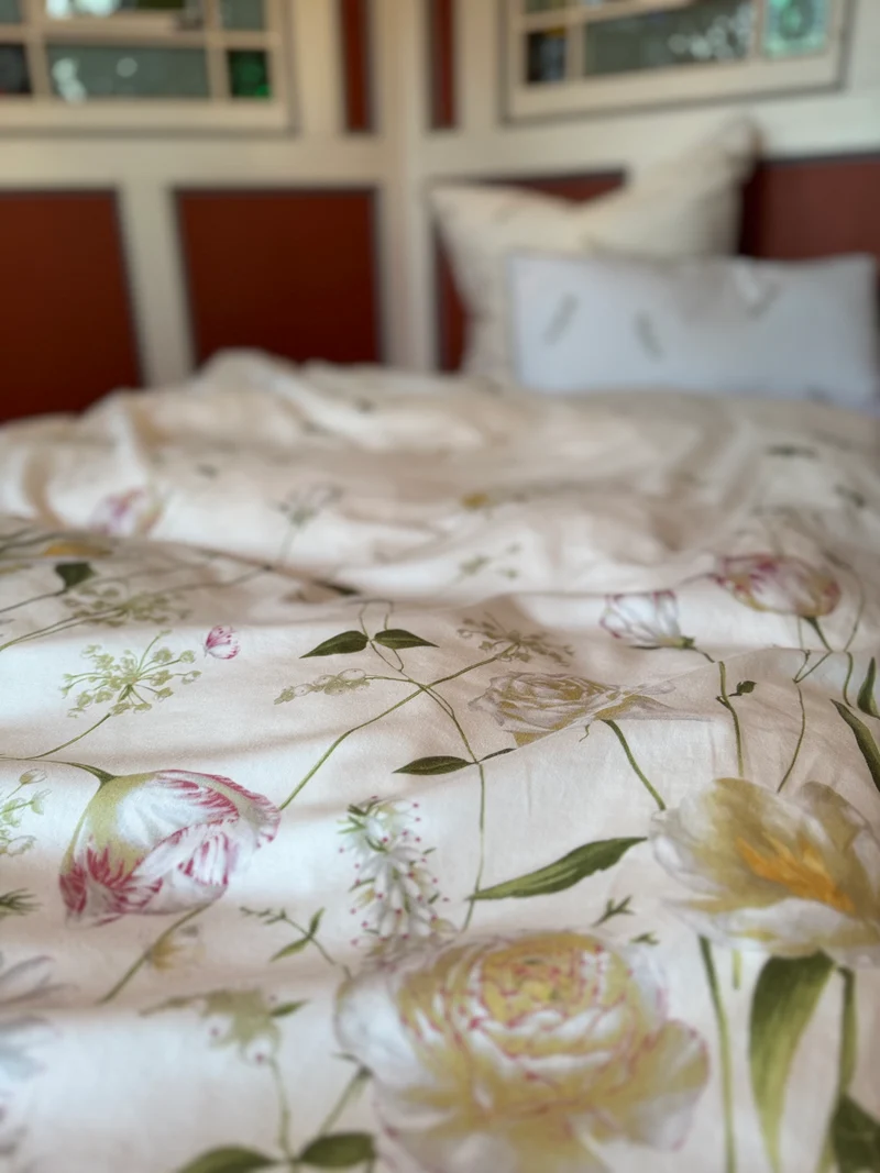 Luxus Mako Satin Bettwäsche Erika 135x200 cm – 4-teiliges Set mit Kissenbezügen, Made in Germany