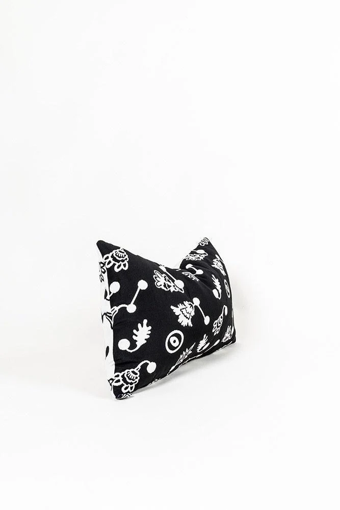 Woven Pillows and Cushions "Mars" by Nathalie Du Pasquier & George Sowden