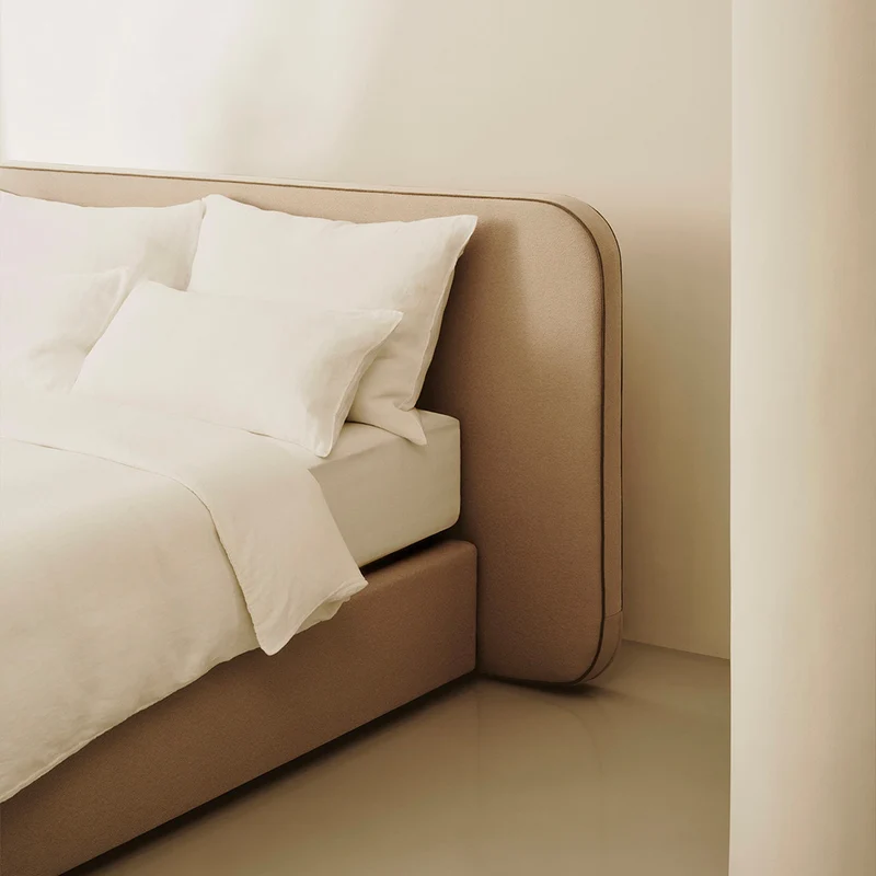 ATELIER Bett Line