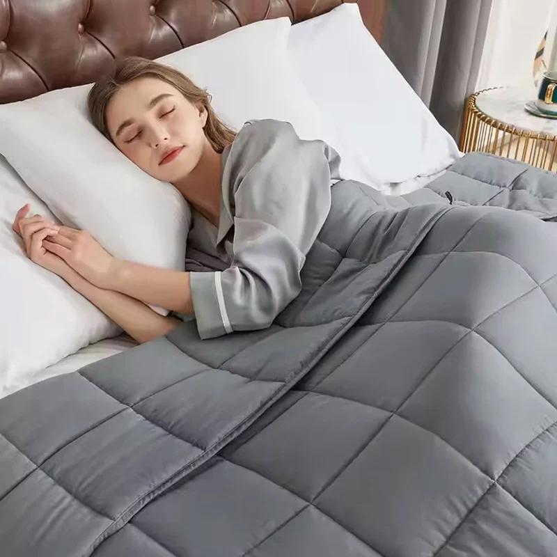 Couette d'été ultra légère 100 g/m², anti-transpiration - Collection Été
