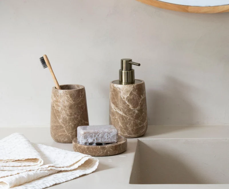 Andrea House Seifenspender Marmor Braun